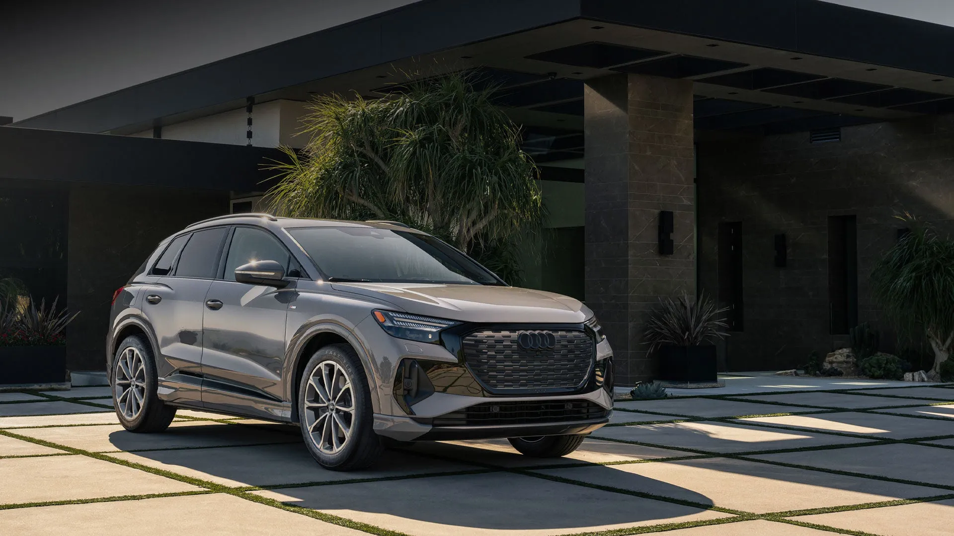 Audi Q4 e-tron 6 Exterior