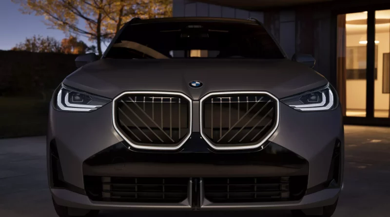 BMW X3 exterior image 1