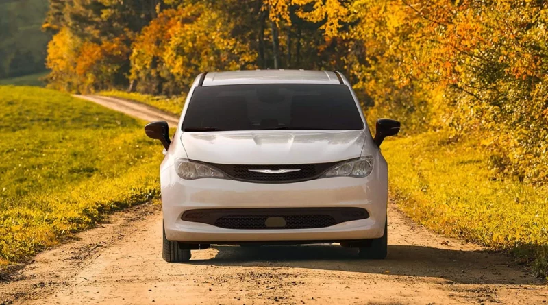 Chrysler Voyager exterior image 1