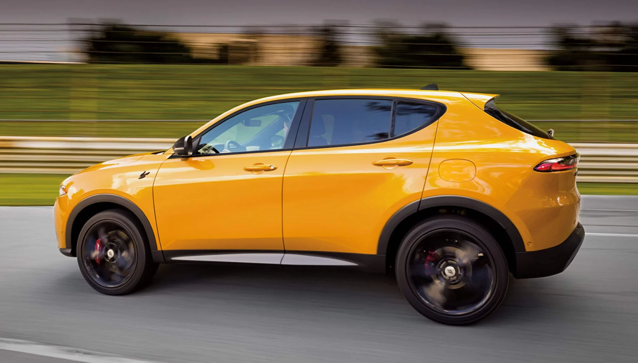 Dodge Hornet 6 Exterior