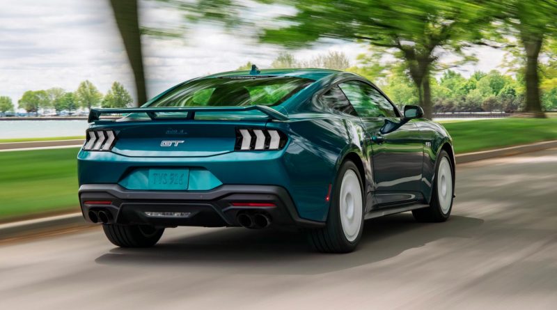 Ford Mustang exterior image 1