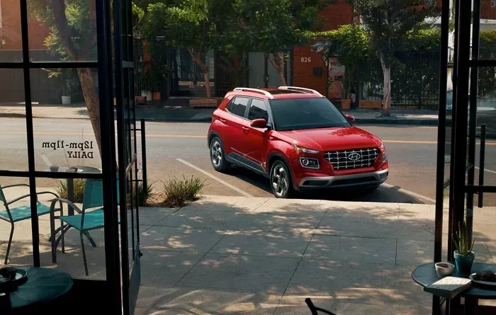 Hyundai Venue exterior image 1