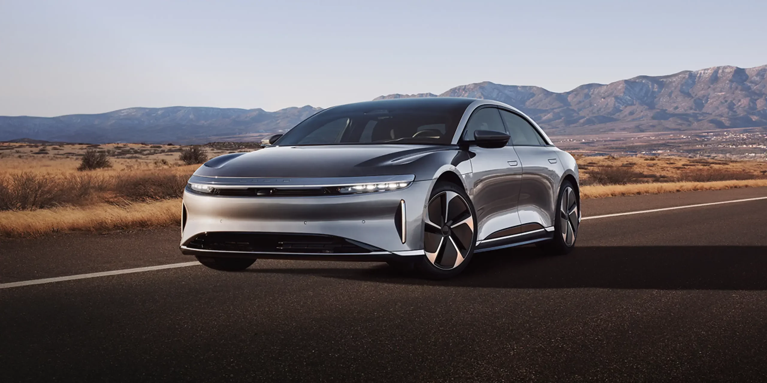 Lucid Air 6 Exterior
