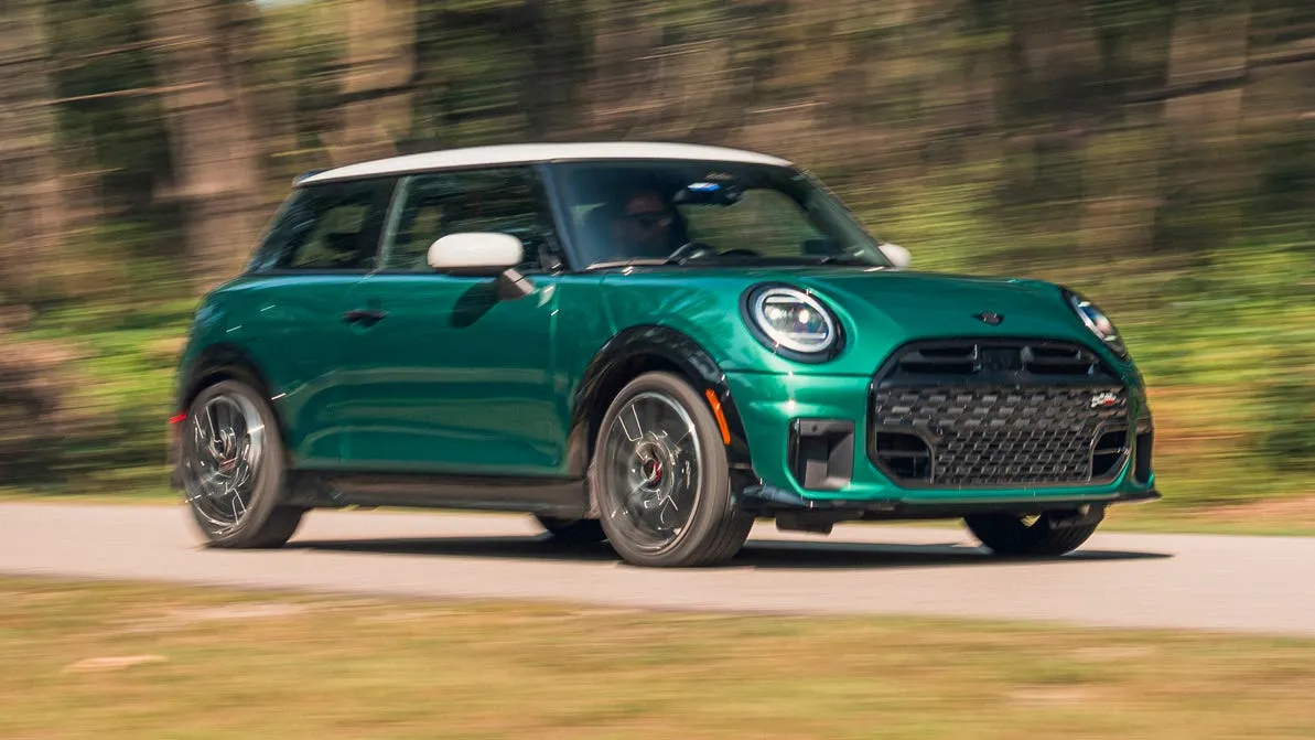 Mini Cooper 6 Exterior