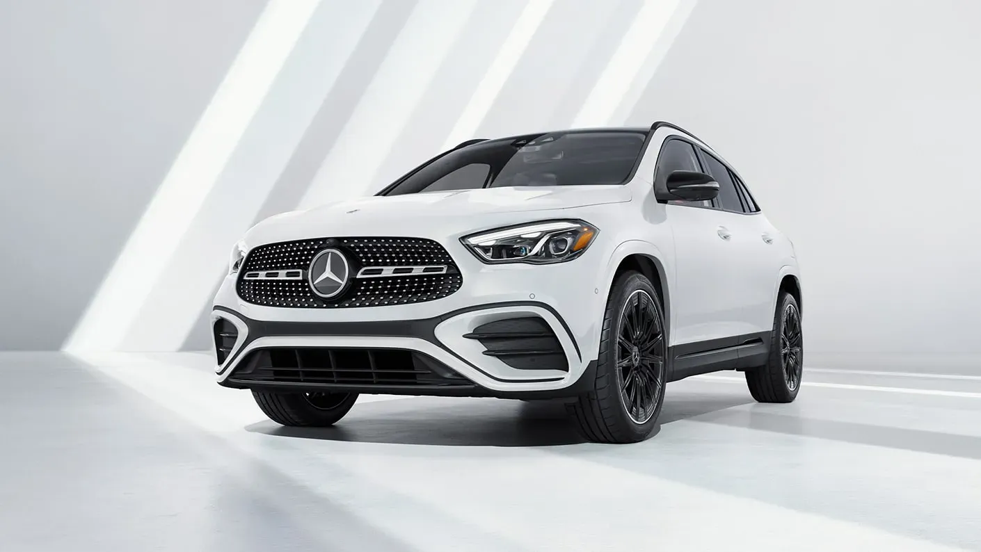 2026 Mercedes-Benz GLA exterior front view