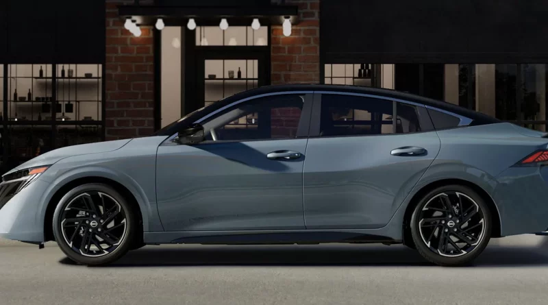 Nissan Sentra exterior image 1