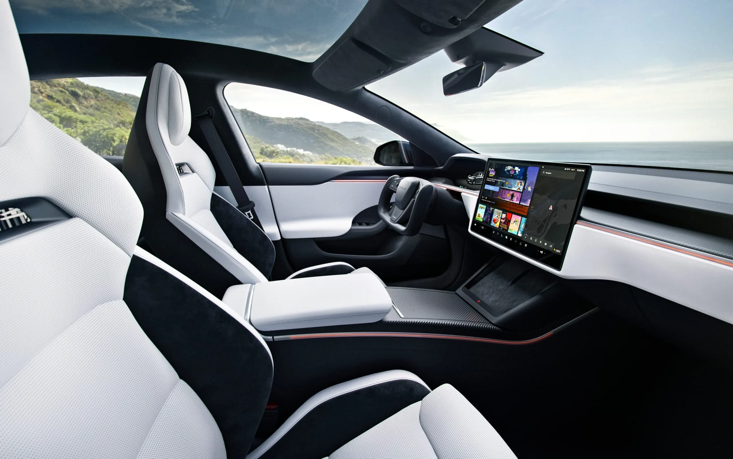 Tesla Model S 7 Interior